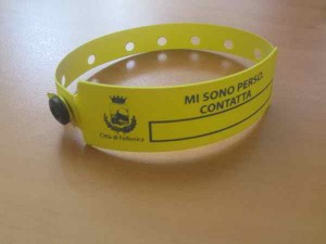 braccialetti gialli 2