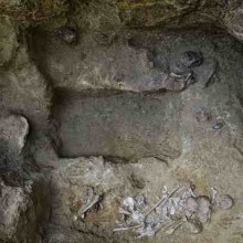 TOMBA DELLE FOGLIE D'ORO