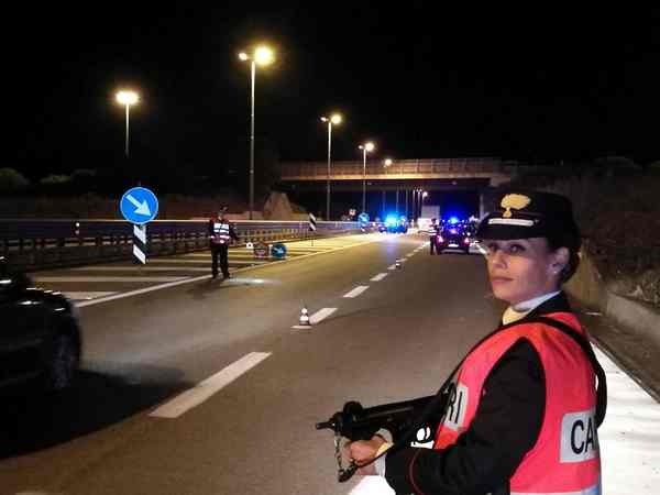 controlli-carabinieri-orbetello-2