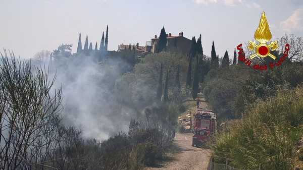 Incendio Cinigiano 4