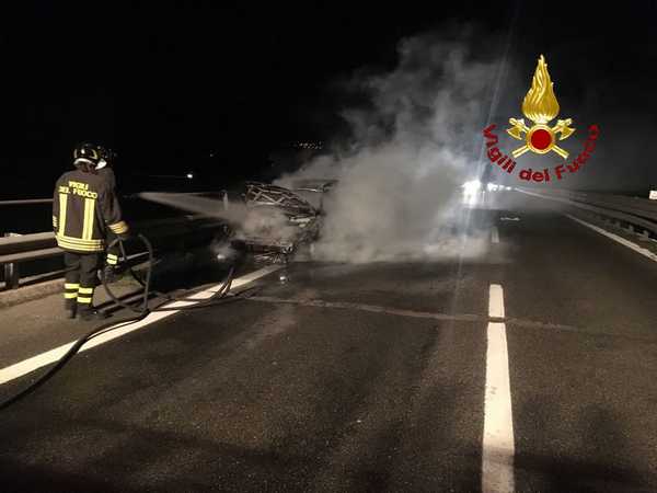 Incendi auto Gavorrano 3