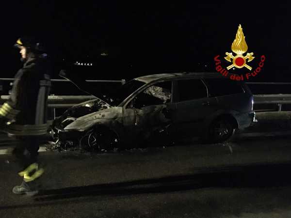 Incendio auto Gavorrano 2