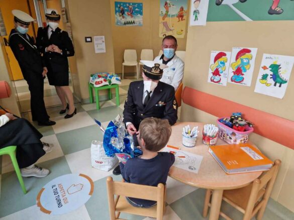Donazione Guardia Costiera Pediatria 4