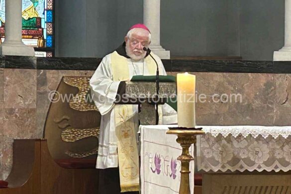 Vescovo Giovanni Roncari