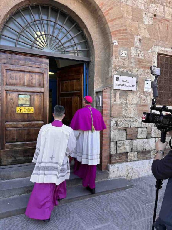Vescovo Bernardino in carcere